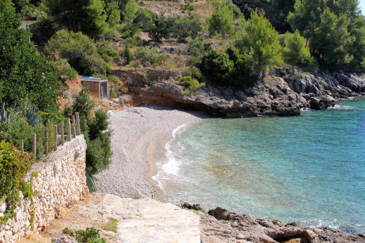 Seaside House For Families With Children Cove Tvrdni Dolac, Hvar - 2057 Gdinj Exterior foto