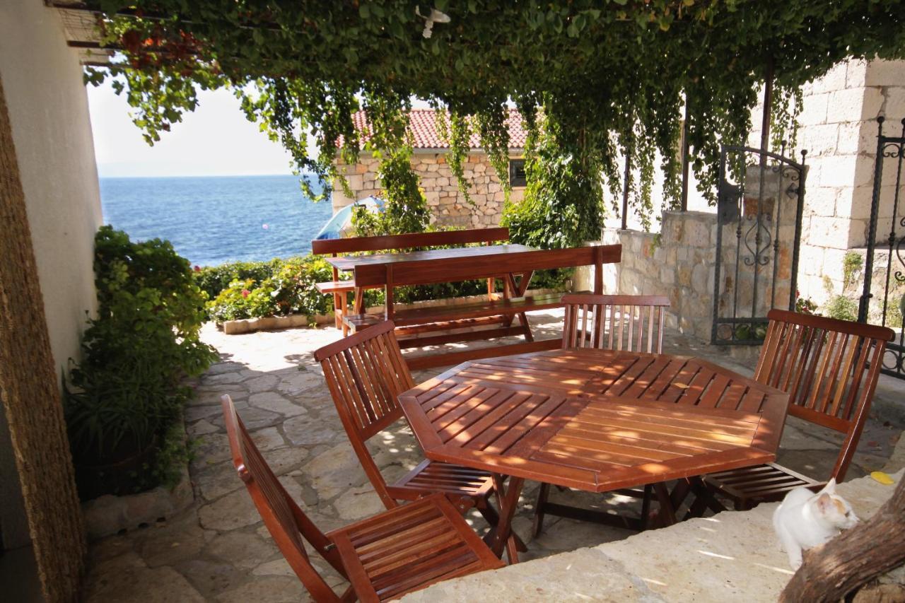 Seaside House For Families With Children Cove Tvrdni Dolac, Hvar - 2057 Gdinj Exterior foto